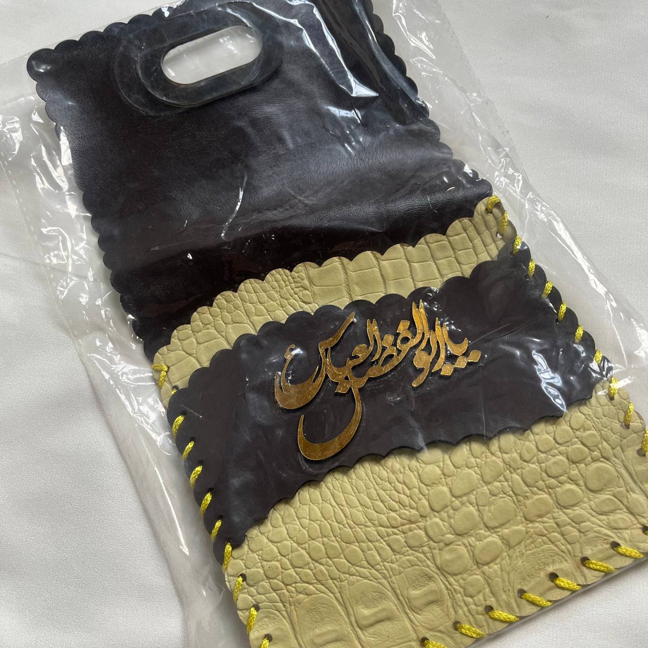 هولدر و نگهدارنده موبایل با قابلیت شارژ